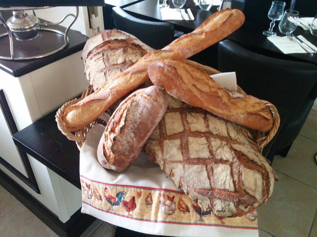 Relais Henri IV Bed & Breakfast La Fleche Luaran gambar